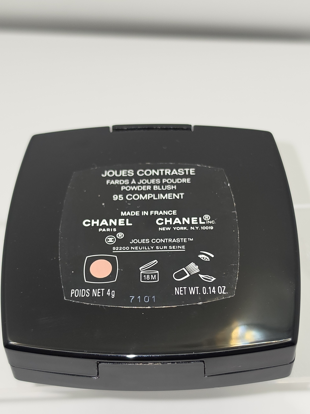RARE CHANEL JOUES CONTRASTE Powder Blush- 95 - "COMPLIMENT" - Picture 8 of 8